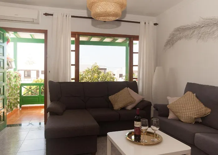 Thaisay Malibu * Tías