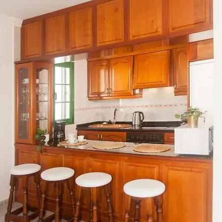 Thaisay Malibu Apartament Tías